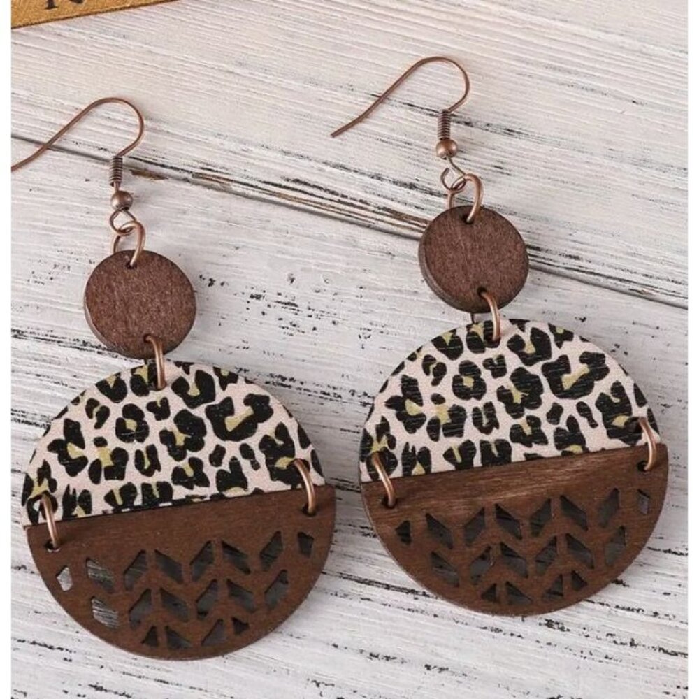 Boho Statement Wooden‎ Earrings With Leopard Print & Cutout Design NEW